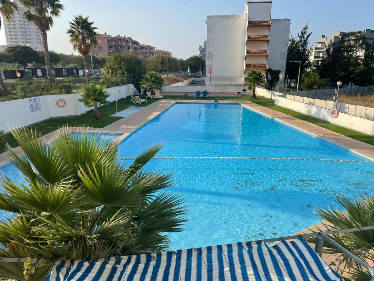 Comfort 1Bdr Apartment W/Pool By Lovelystay Портиман Екстериор снимка