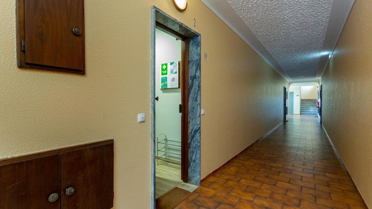 Comfort 1Bdr Apartment W/Pool By Lovelystay Портиман Екстериор снимка